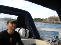 Sailing in front of Suomenlinna