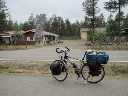 a-troll-in-akaslompolo-jpg