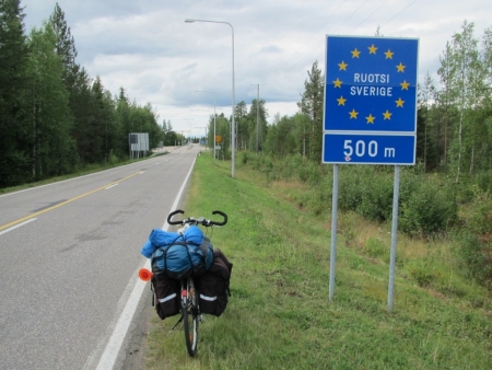 going-to-sweden-from-kolari-jpg